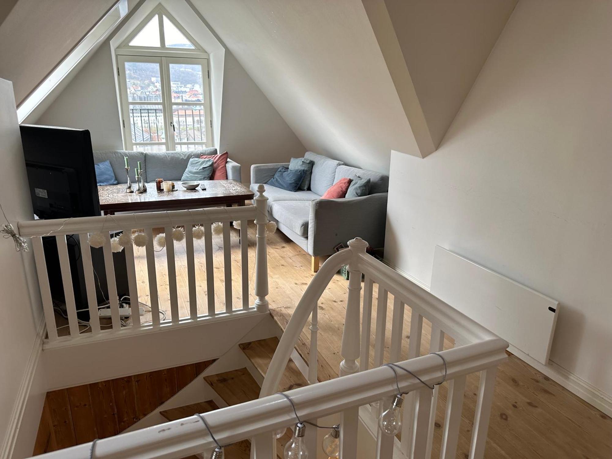 Sjarmerende Bolig Like Ved Togstasjonen Apartment Bergen Bagian luar foto