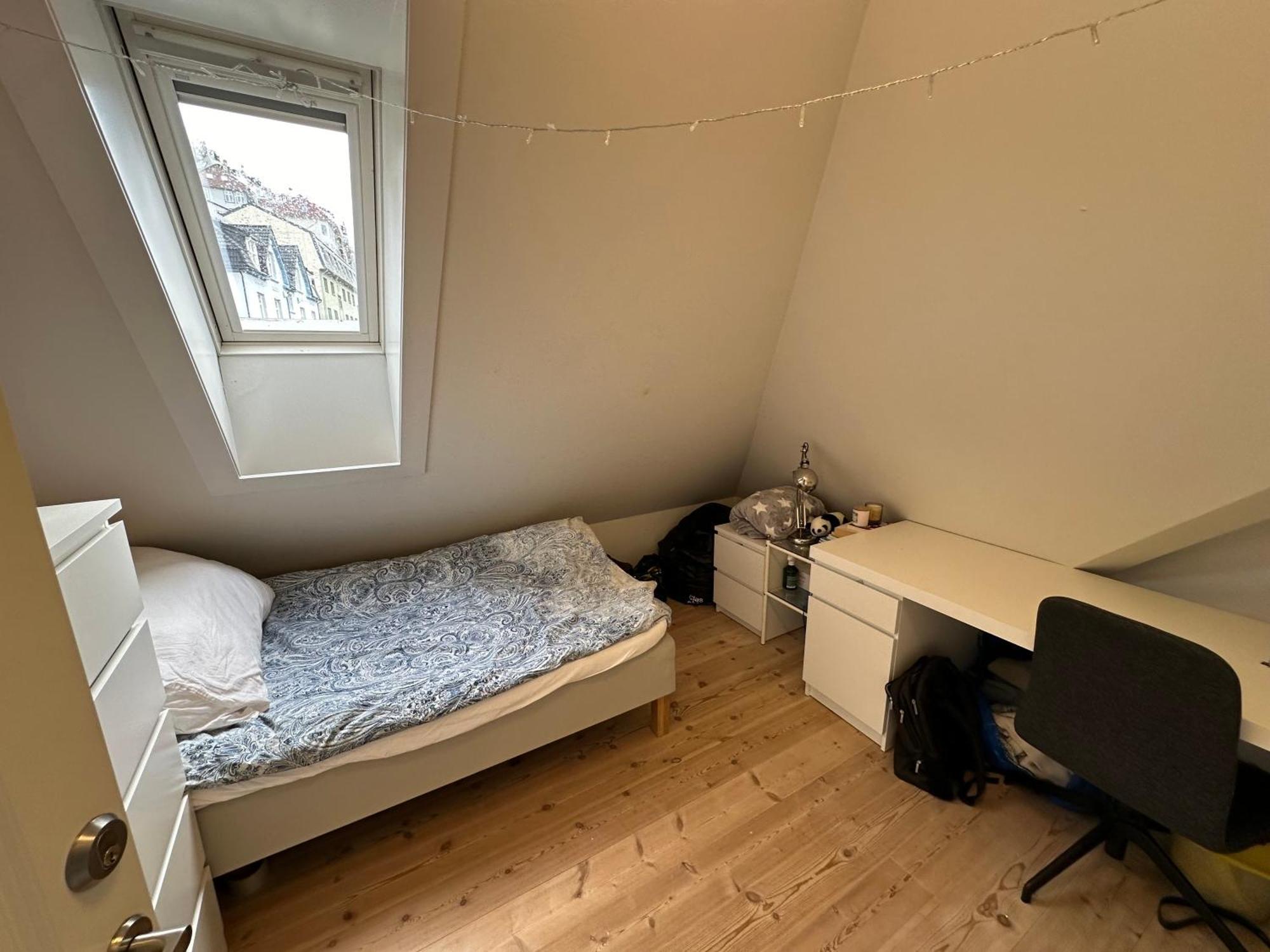 Sjarmerende Bolig Like Ved Togstasjonen Apartment Bergen Bagian luar foto