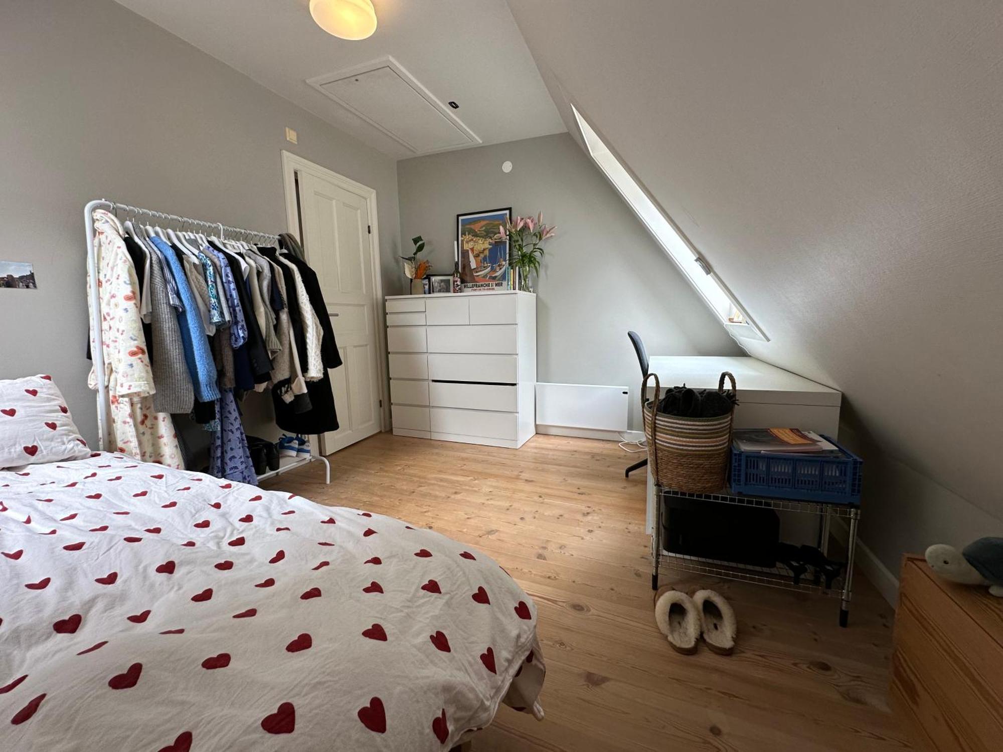 Sjarmerende Bolig Like Ved Togstasjonen Apartment Bergen Bagian luar foto