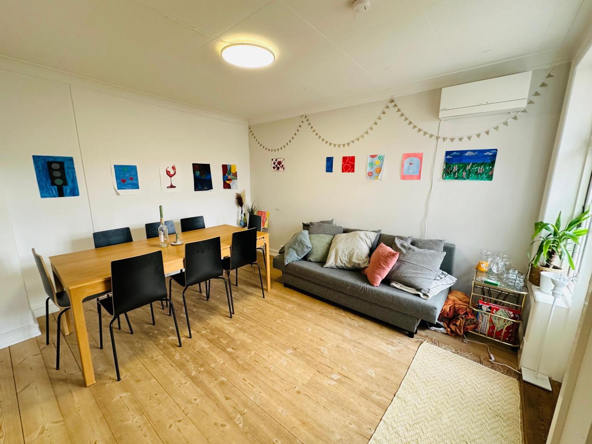 Sjarmerende Bolig Like Ved Togstasjonen Apartment Bergen Bagian luar foto