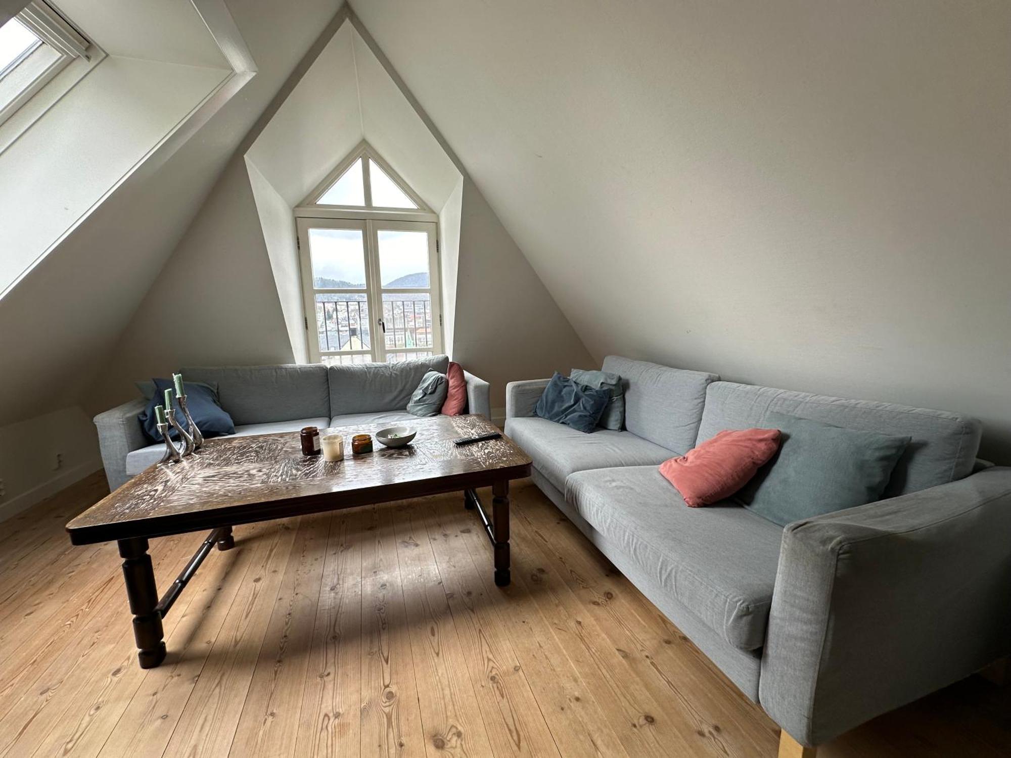 Sjarmerende Bolig Like Ved Togstasjonen Apartment Bergen Bagian luar foto